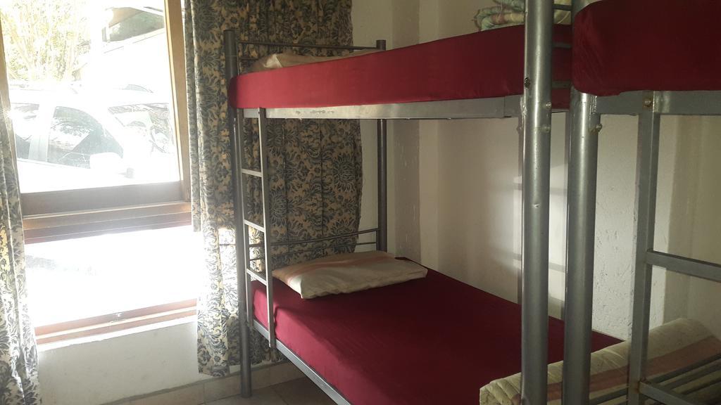 Rosebank Lodge & Backpacker Γιοχάνεσμπουργκ Εξωτερικό φωτογραφία